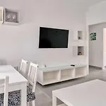 Casa Diaz By Divela *